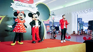 Mickey và Minnie lần đầu tiên đến Việt Nam!
